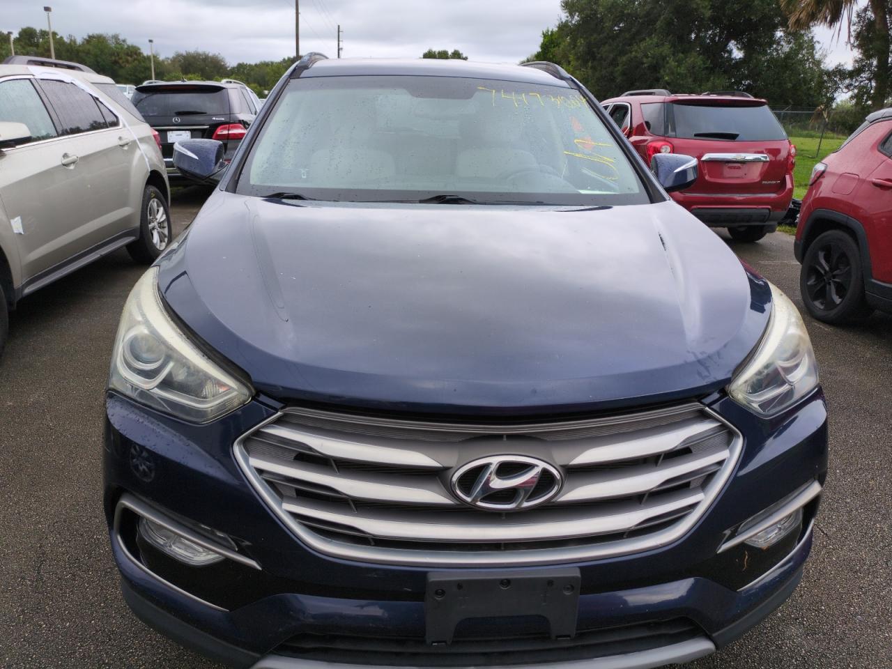 2018 Hyundai Santa Fe - Image 5