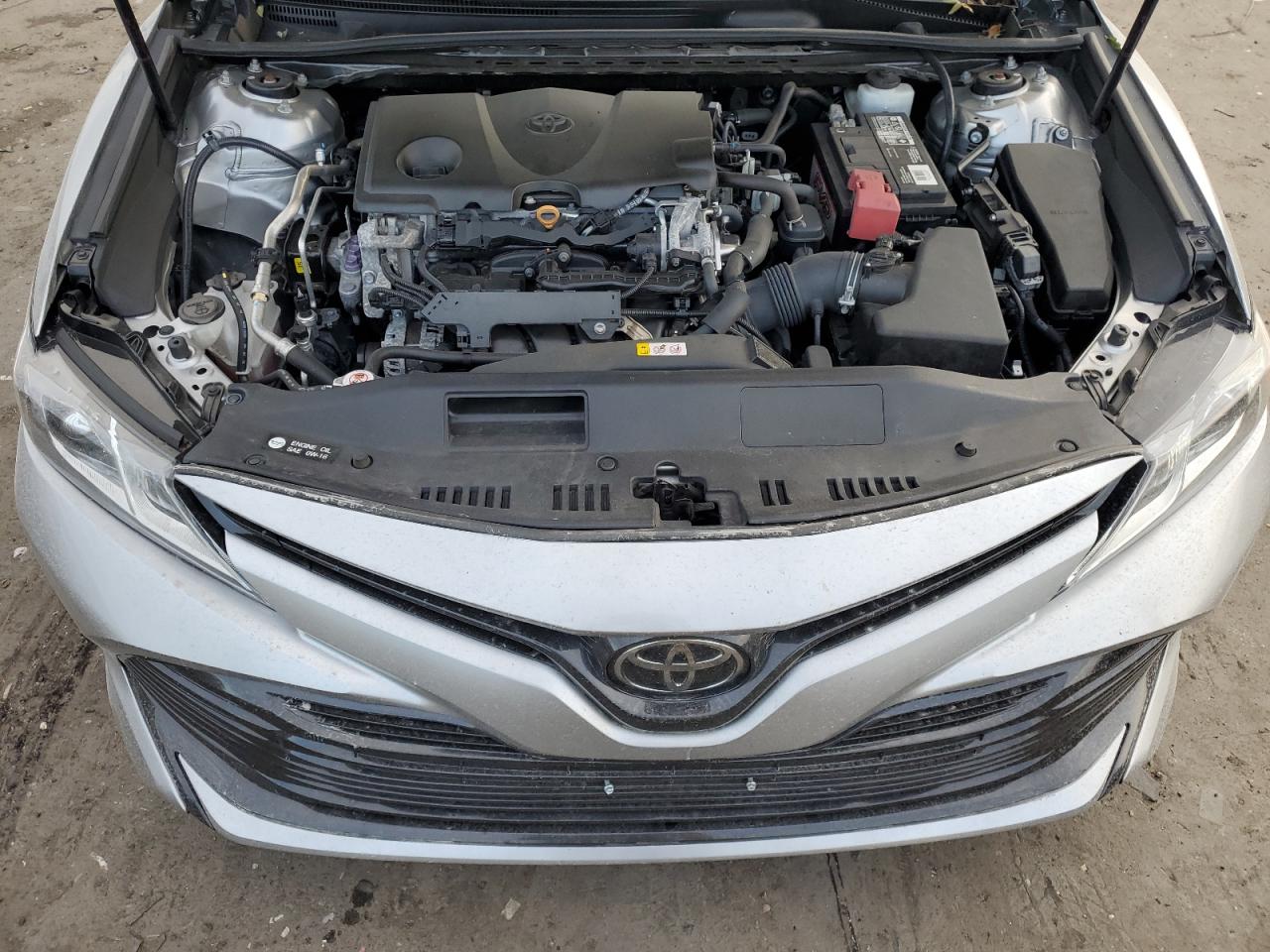 2019 Toyota Camry - Image 11
