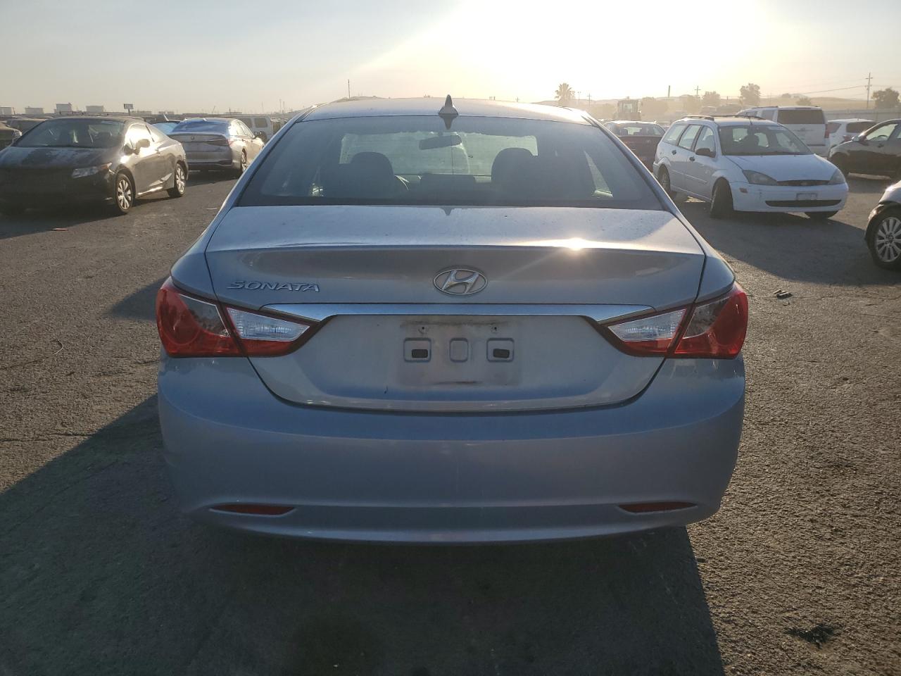 5NPEB4AC2BH221234 2011 Hyundai Sonata Gls