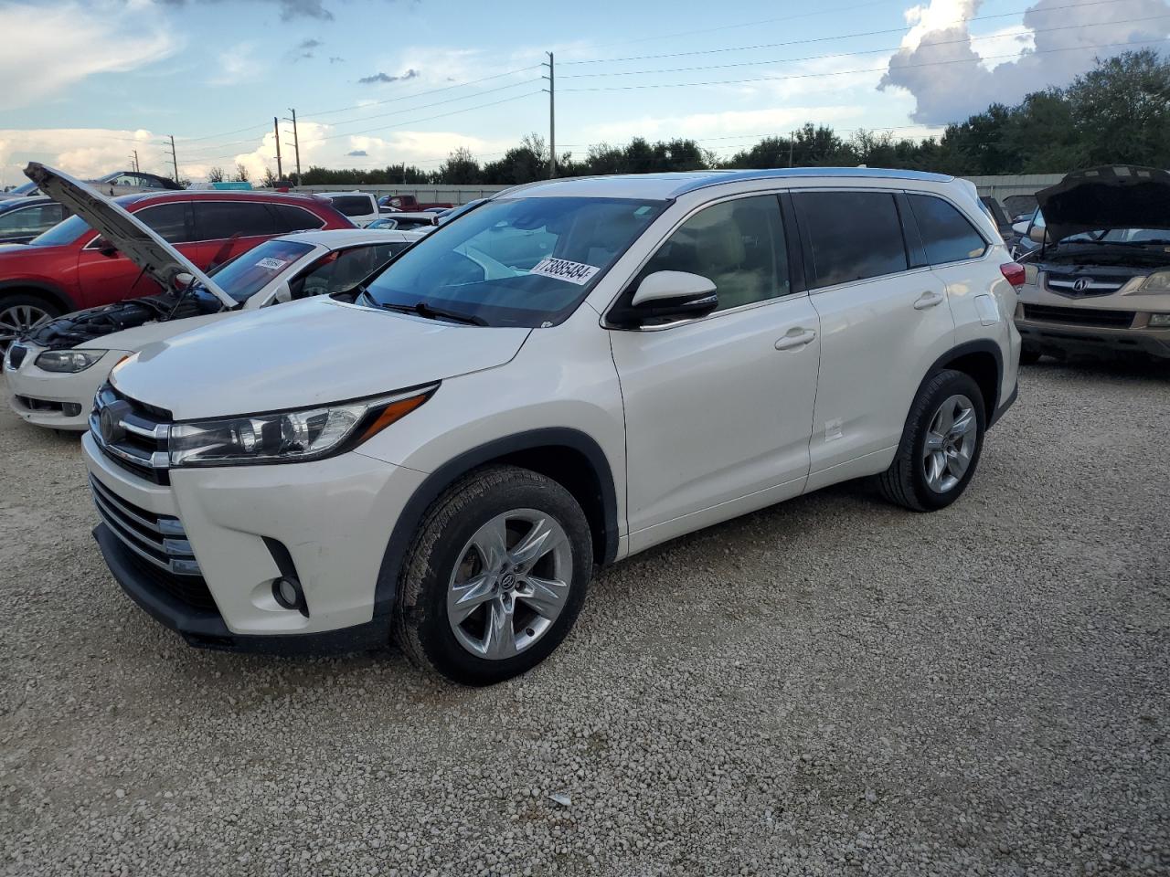 5TDYZRFH5JS247295 2018 TOYOTA HIGHLANDER - Image 1