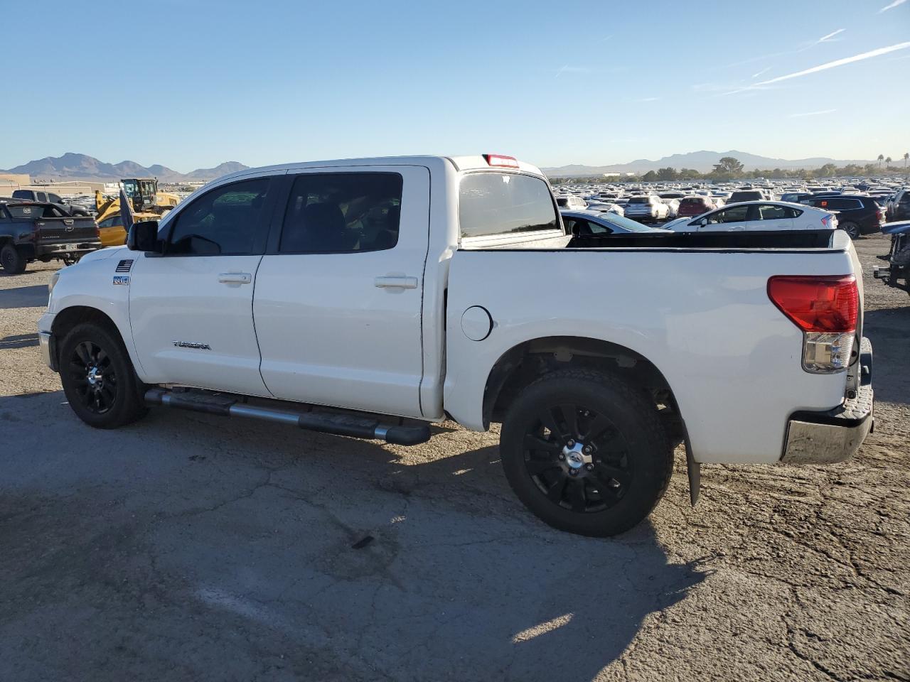 2013 Toyota Tundra - Image 2