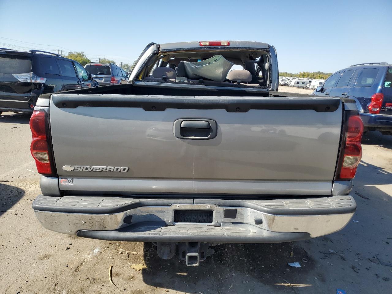 2006 Chevrolet Silverado K1500 VIN: 2GCEK19B561131447 Lot: 74567234