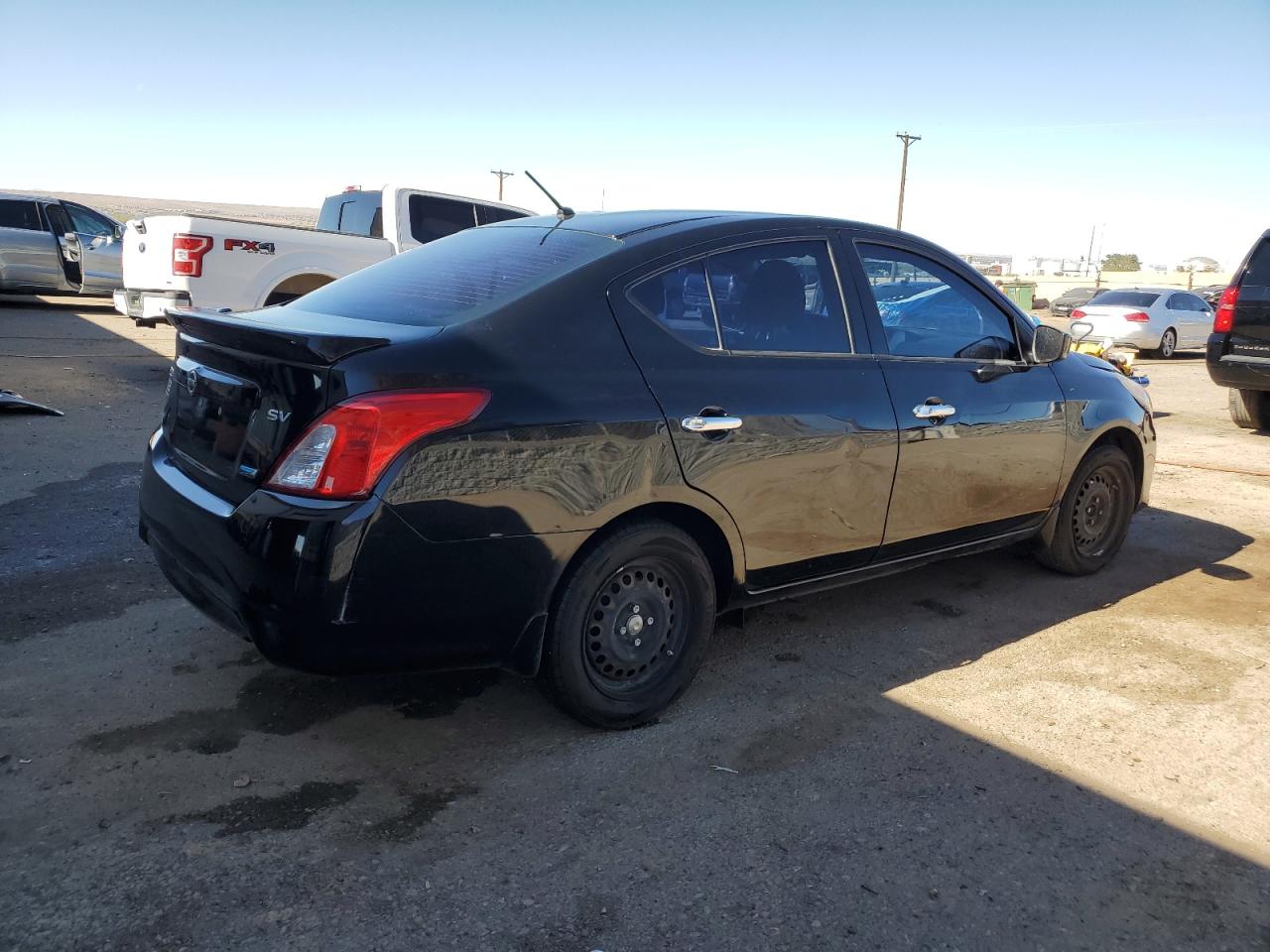 VIN 3N1CN7AP5GL855909 2016 NISSAN VERSA no.3