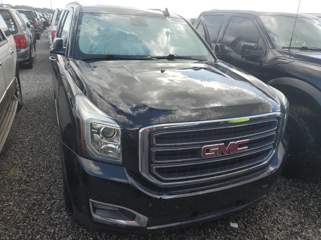 2020 GMC Yukon - Image 5