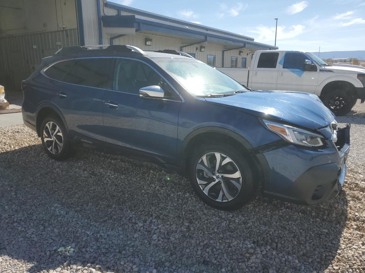 2020 Subaru Outback - Image 4