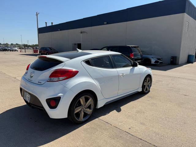 Coupet HYUNDAI VELOSTER 2015 White