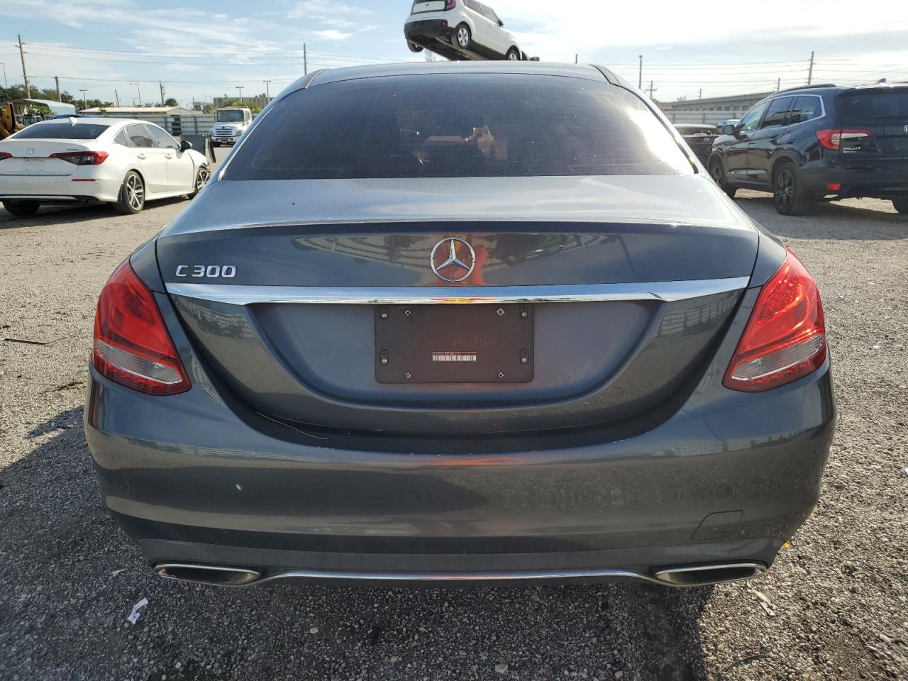 2015 Mercedes-Benz C 300 VIN: 55SWF4JB2FU056370 Lot: 75446514