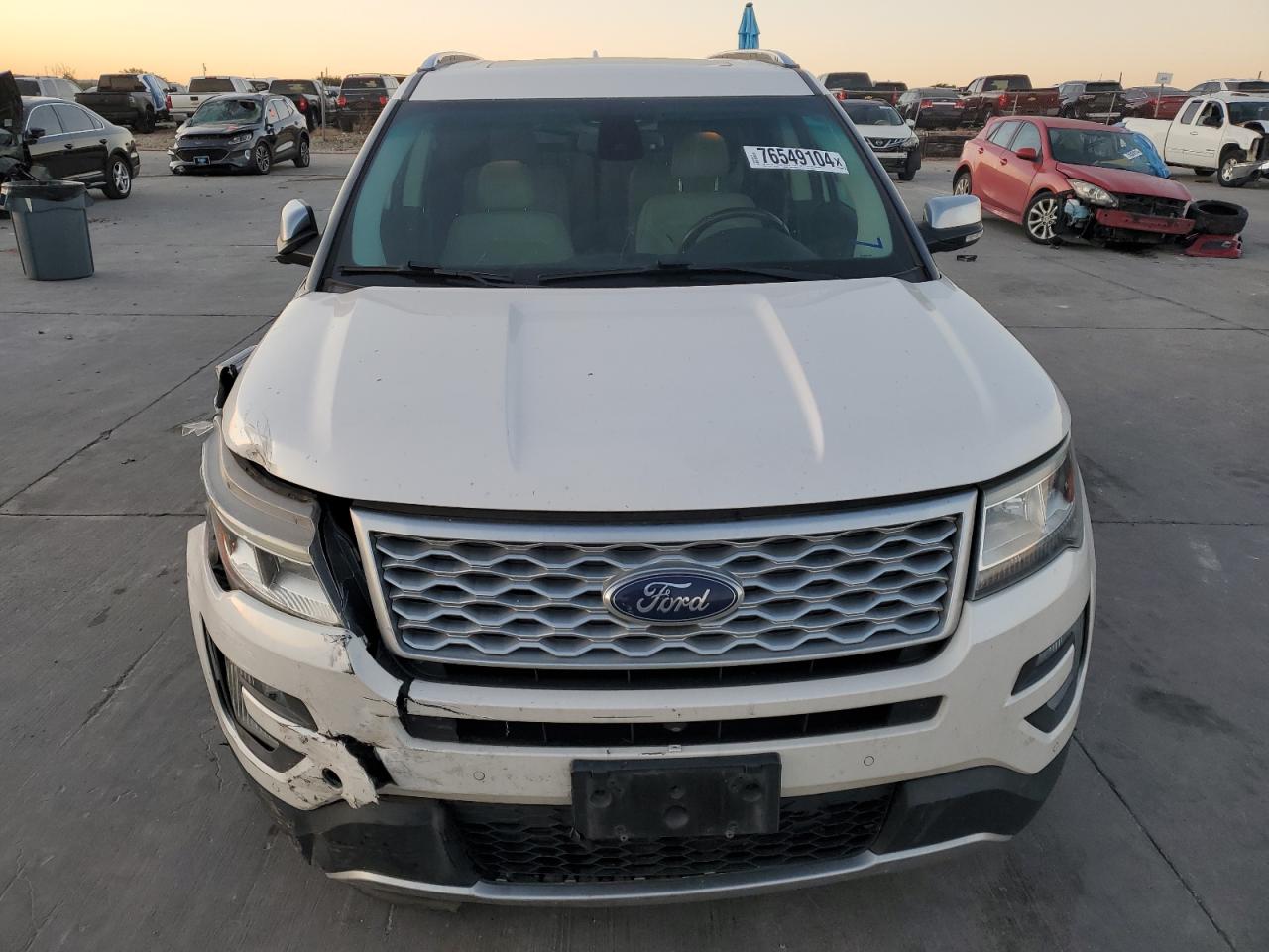 2016 Ford Explorer - Image 5