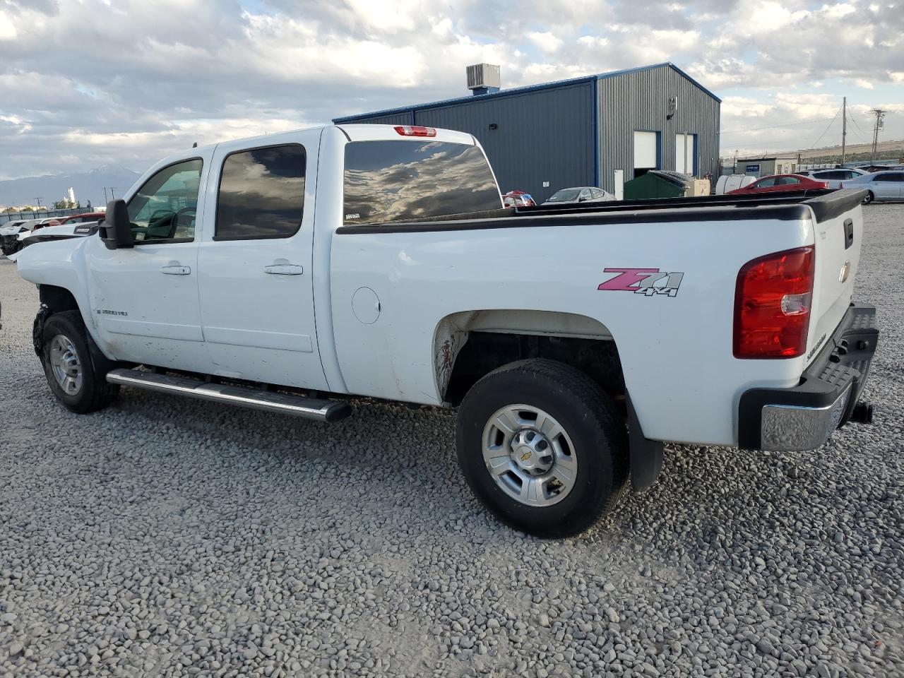 2024 Chevrolet Silverado - Image 2