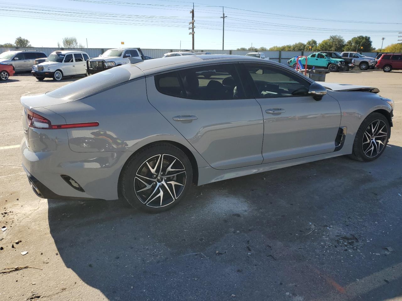 2022 Kia Stinger - Image 3