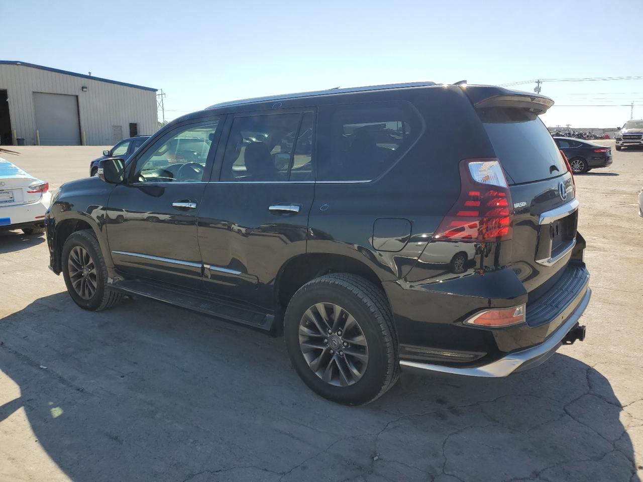 JTJBM7FX7H5161970 2017 LEXUS GX - Image 2