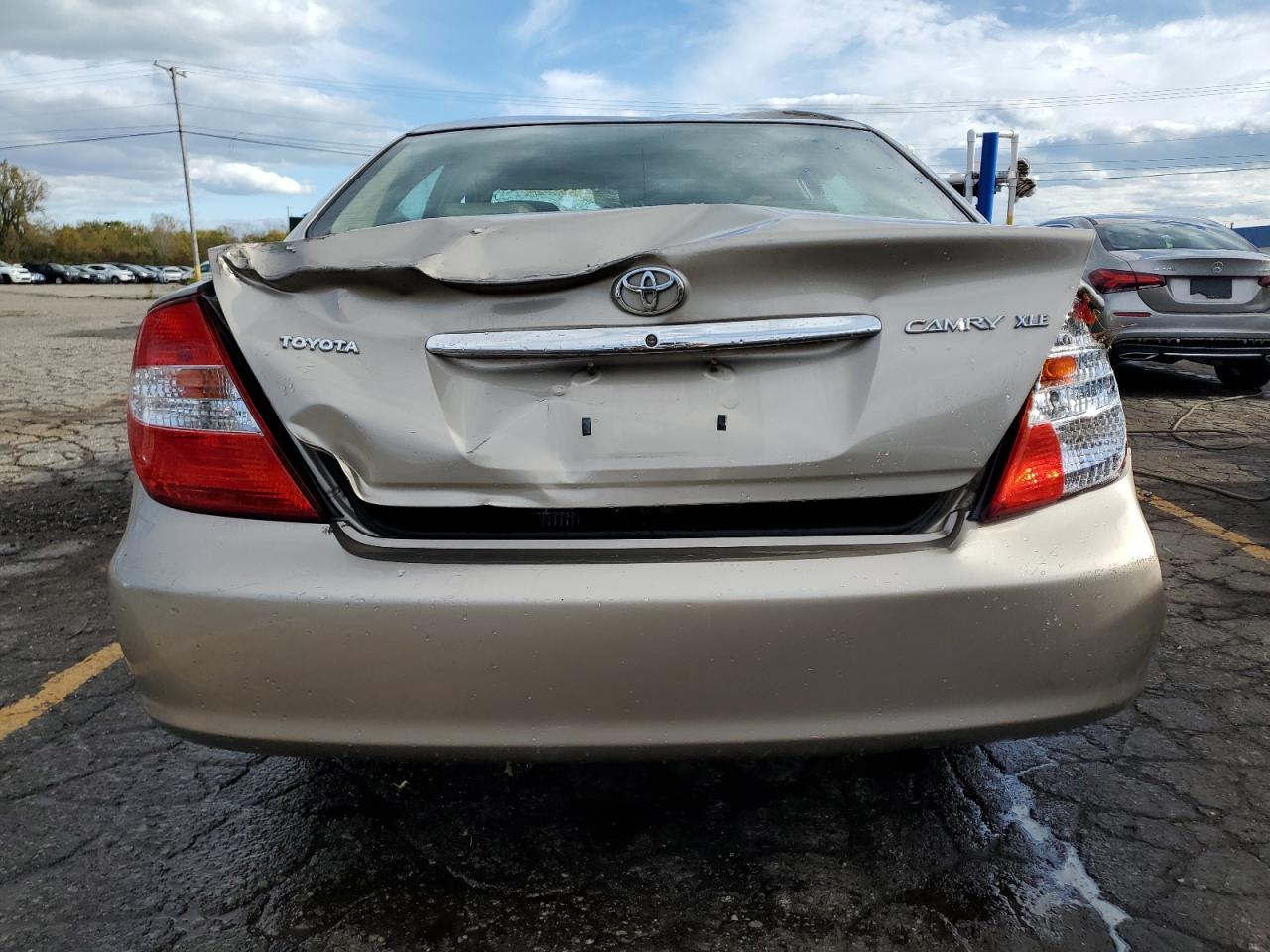 2003 Toyota Camry Le VIN: 4T1BE32KX3U718853 Lot: 75393224