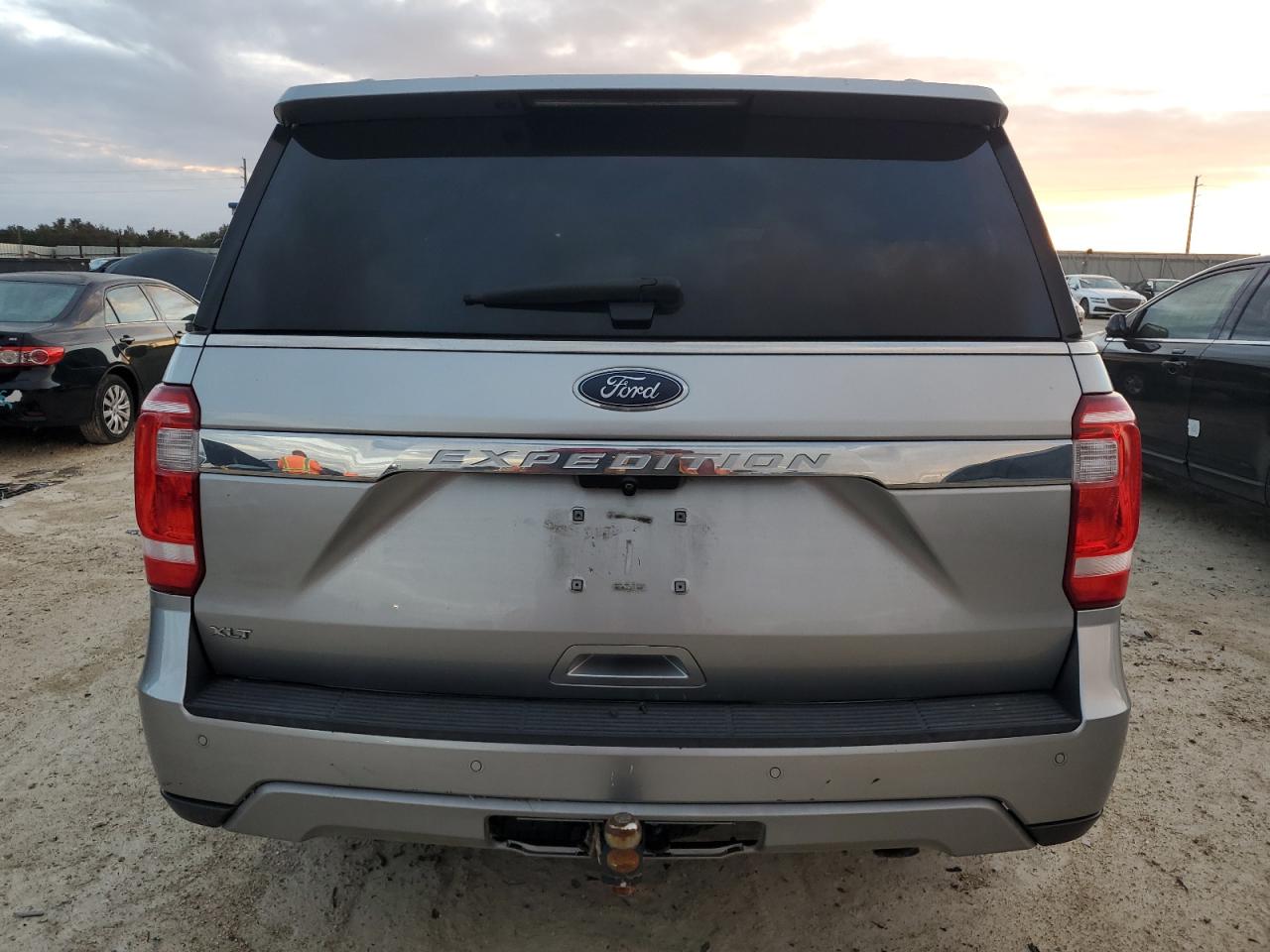 1FMJU1HTXLEA41283 2020 Ford Expedition Xlt