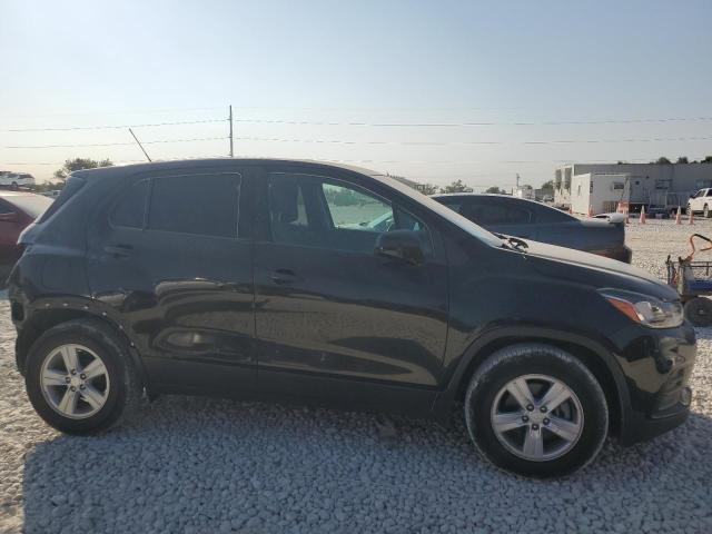 3GNCJKSB7LL124530 Chevrolet Trax LS 4