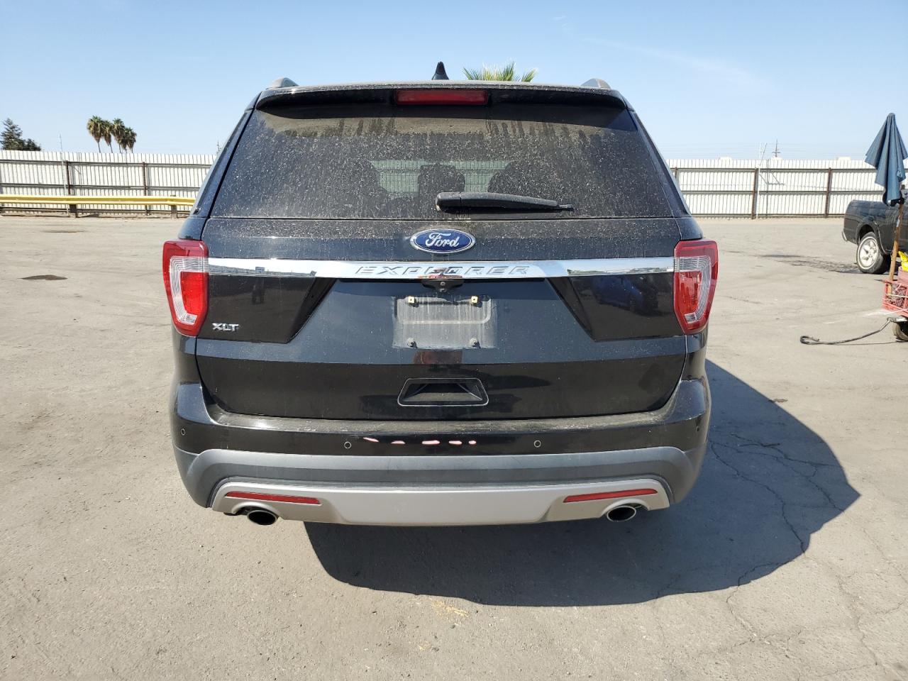 1FM5K7D80HGC77271 2017 Ford Explorer Xlt