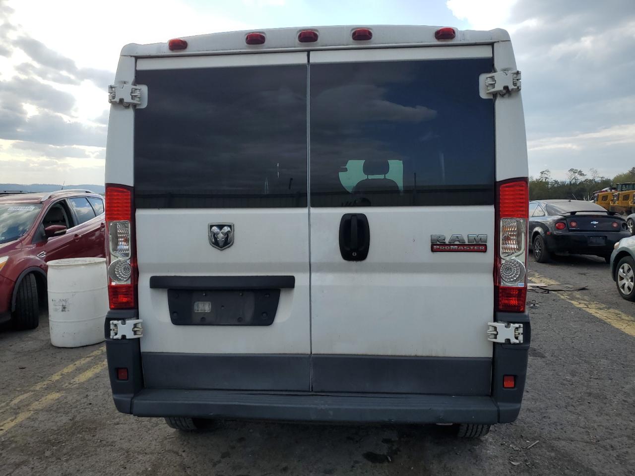 3C6TRVAG1HE523873 2017 Ram Promaster 1500 1500 Standard