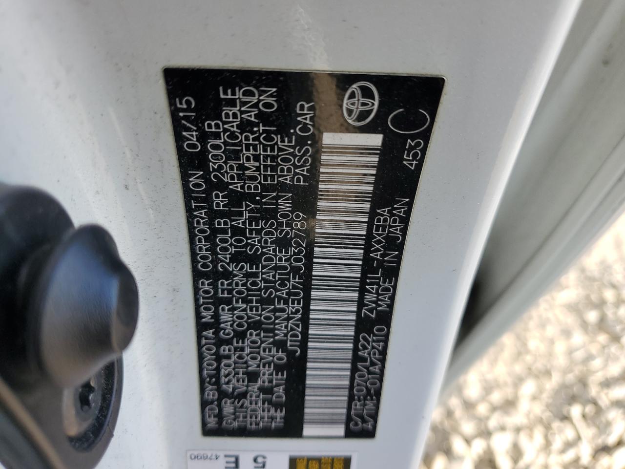 2015 Toyota Prius - Image 13