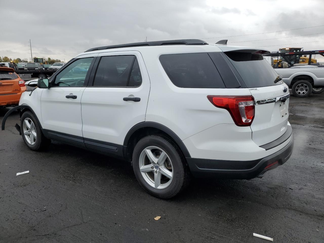 2018 Ford Explorer - Image 2