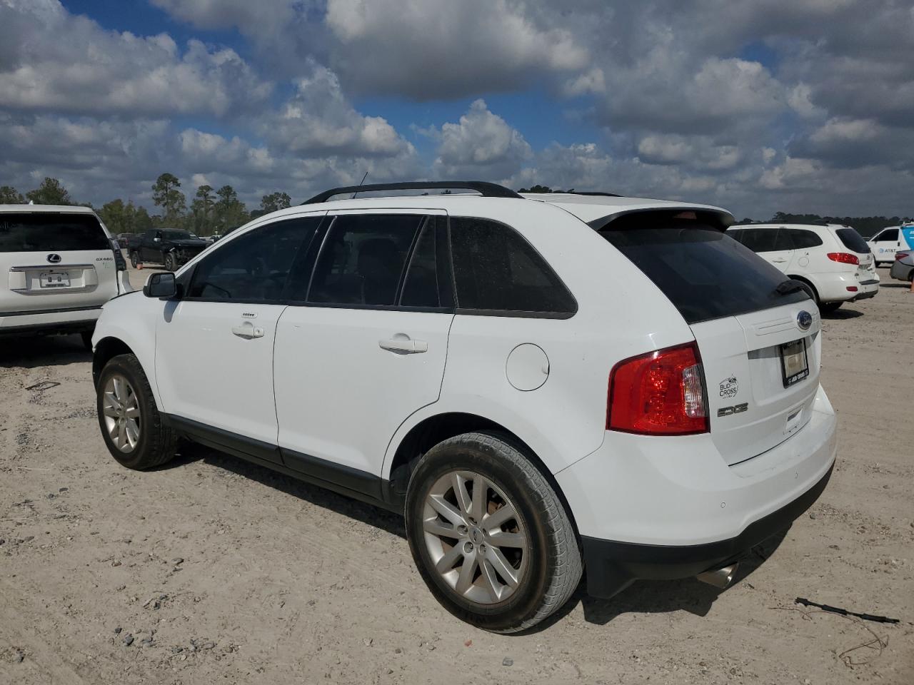 2014 Ford Edge - Image 2