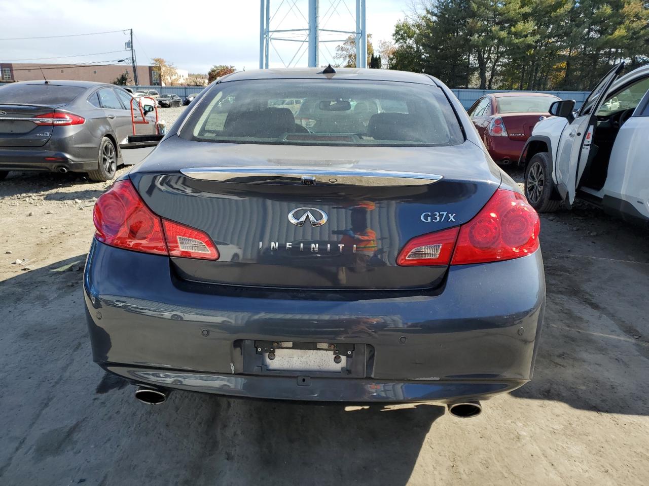 JN1CV6AR9BM354726 2011 Infiniti G37