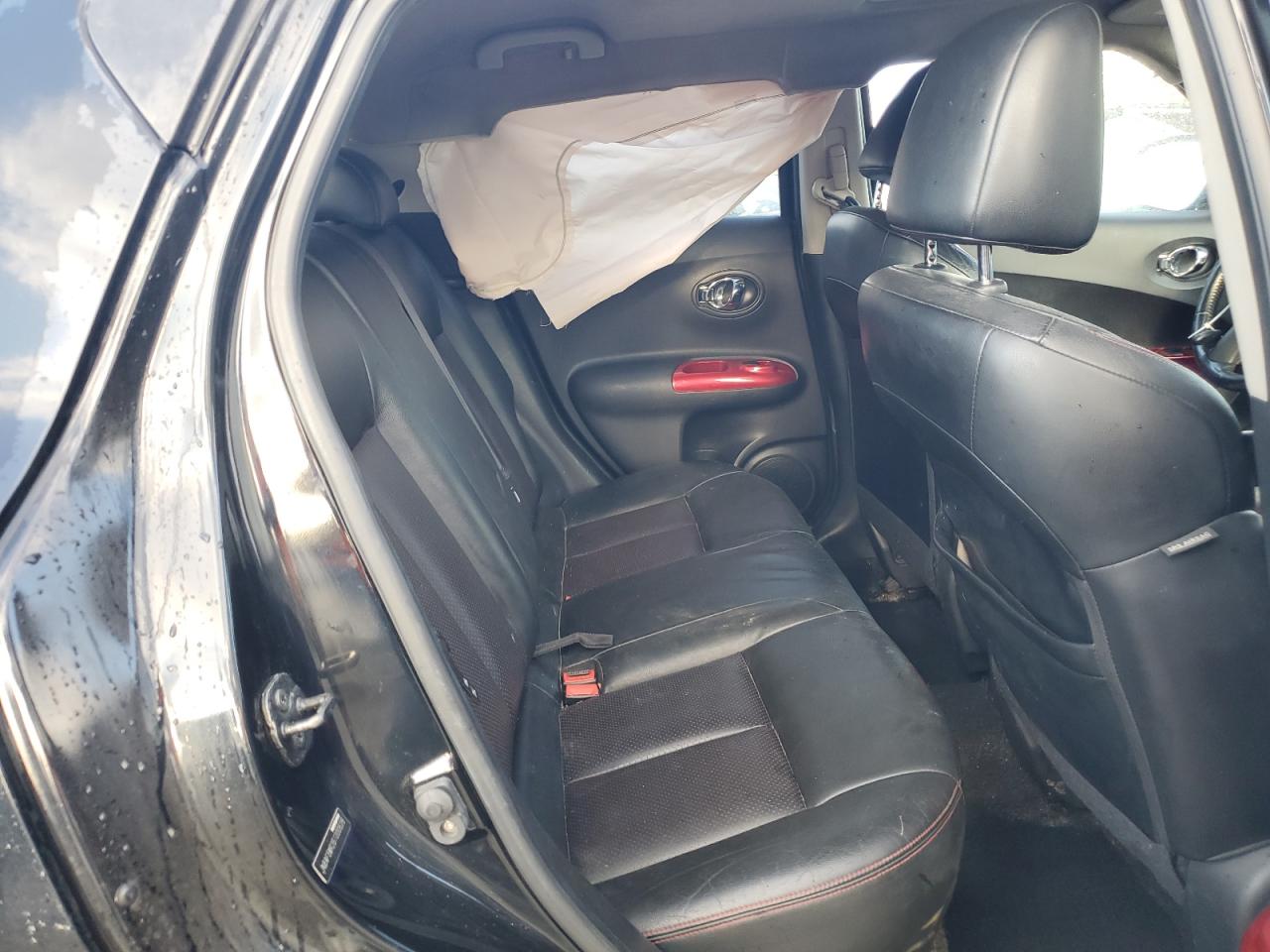 2011 Nissan Juke - Image 10