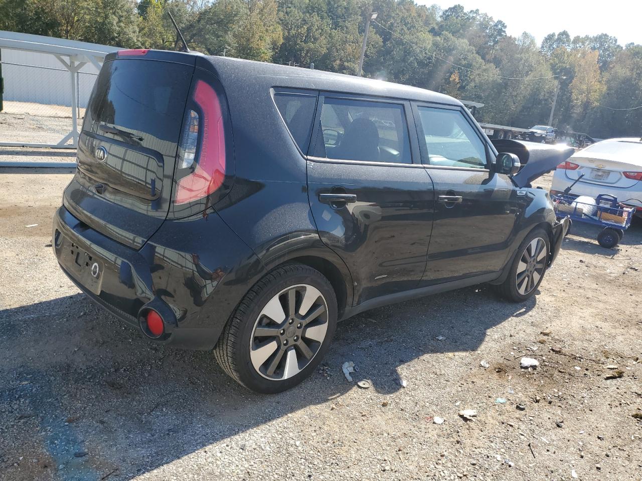 VIN KNDJX3A56F7209478 2015 KIA SOUL no.3