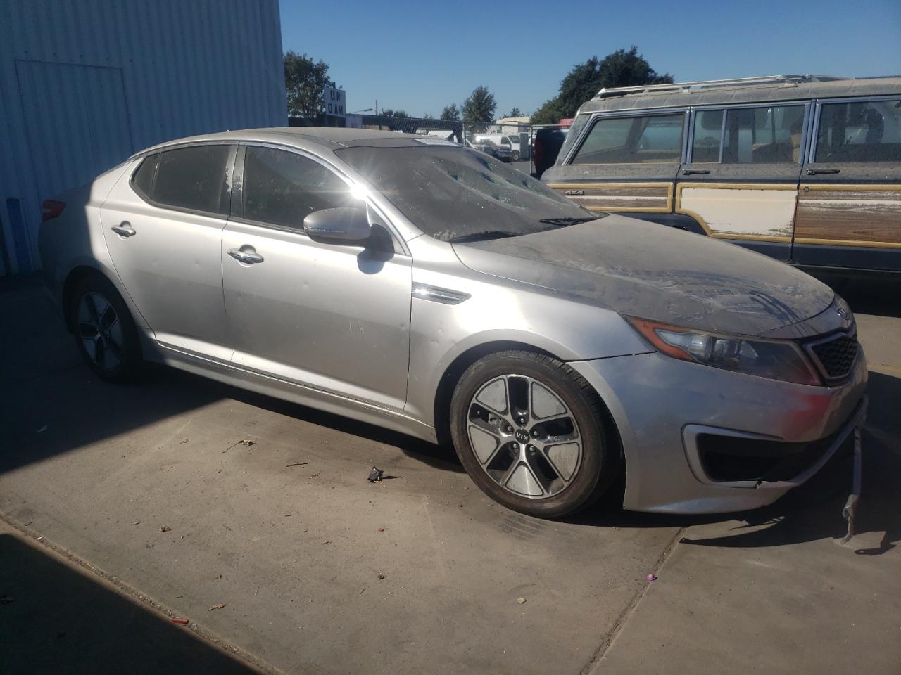 2011 Kia Optima - Image 4