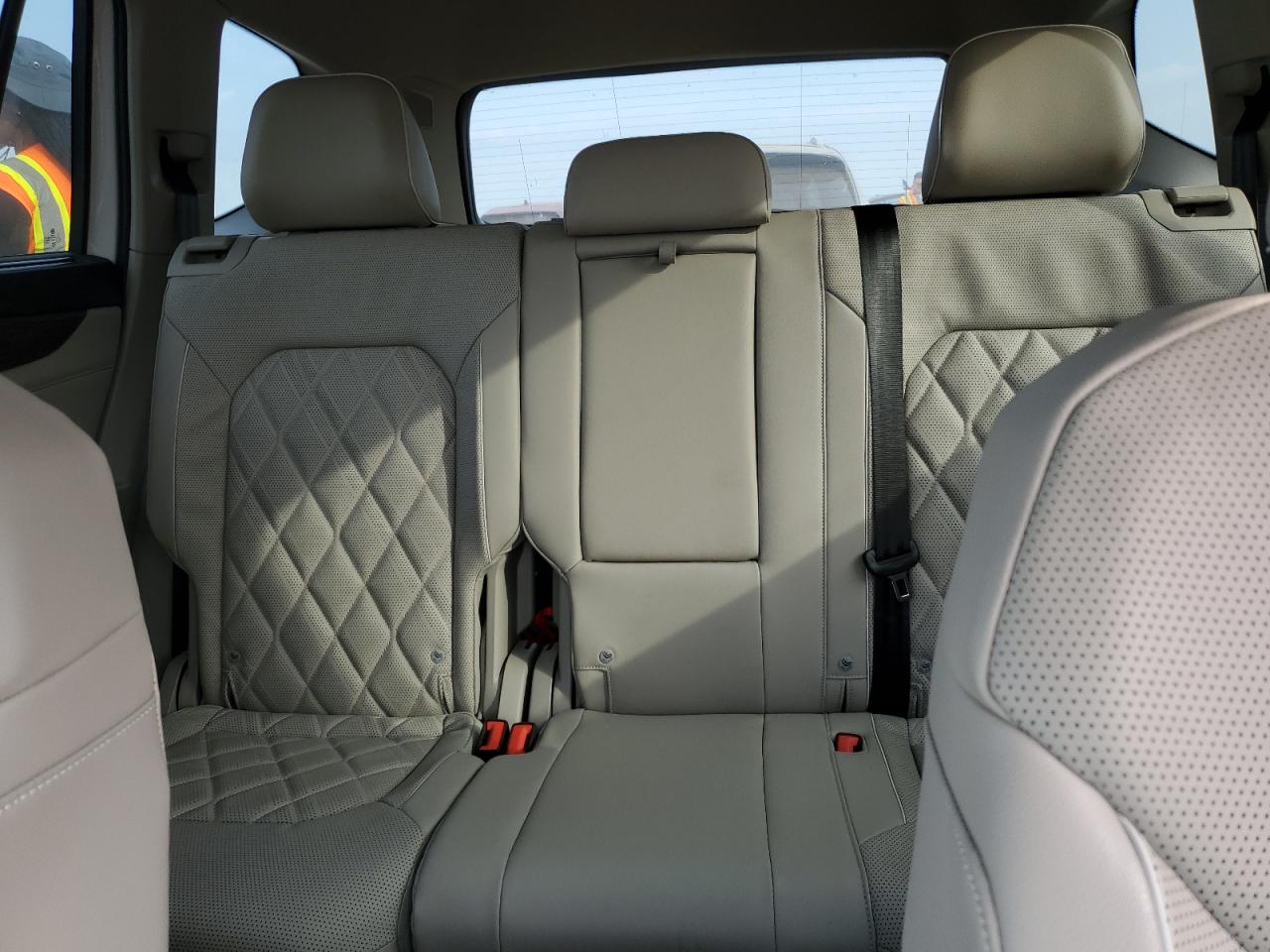 2024 Volkswagen Atlas Sel Premium R-Line VIN: 1V2FR2CA8RC547415 Lot: 75106134