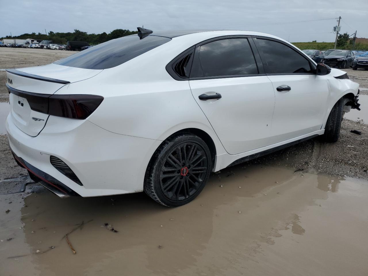 2023 Kia Forte - Image 3