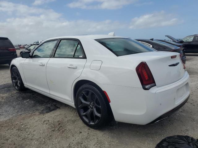 2C3CCABG3PH641089 Chrysler 300 S 2