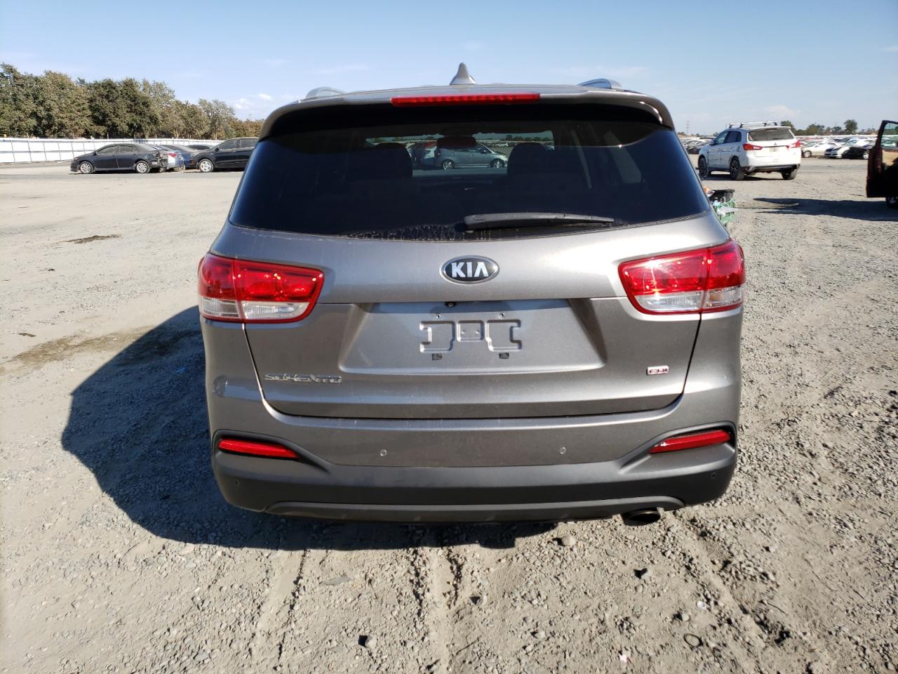 2018 Kia Sorento Lx VIN: 5XYPGDA34JG378912 Lot: 75248644