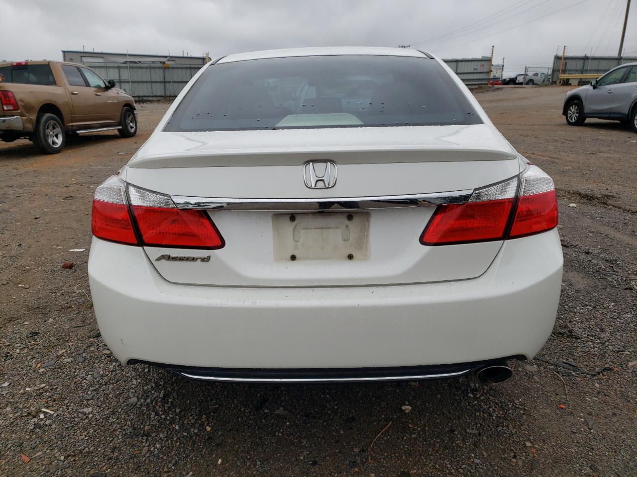 1HGCR2F33DA259938 2013 Honda Accord Lx