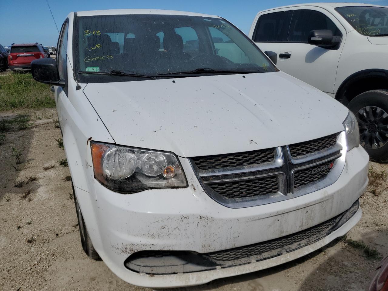 2015 Dodge Caravan - Image 5
