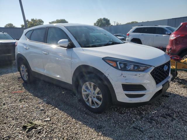 KM8J2CA40LU130628 Hyundai Tucson SE 4