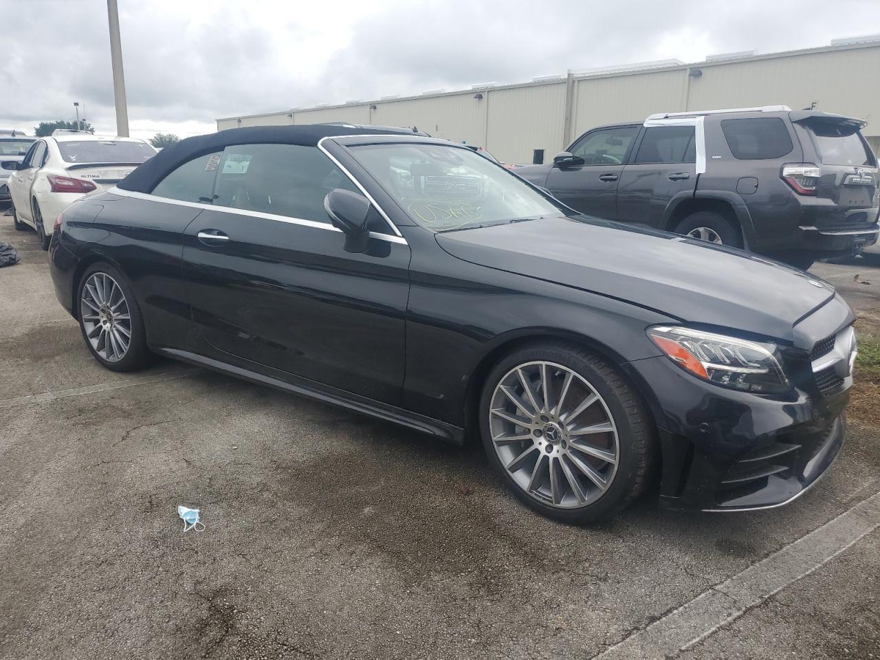 WDDWK8DB2KF797209 2019 Mercedes-Benz C 300