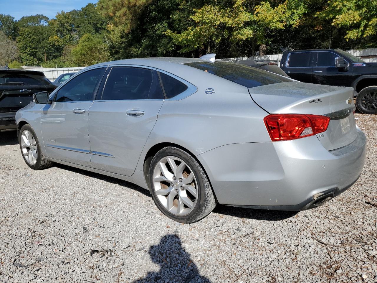 2015 Chevrolet Impala - Image 2