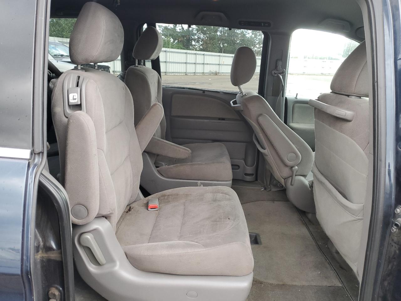 2010 Honda Odyssey - Image 12