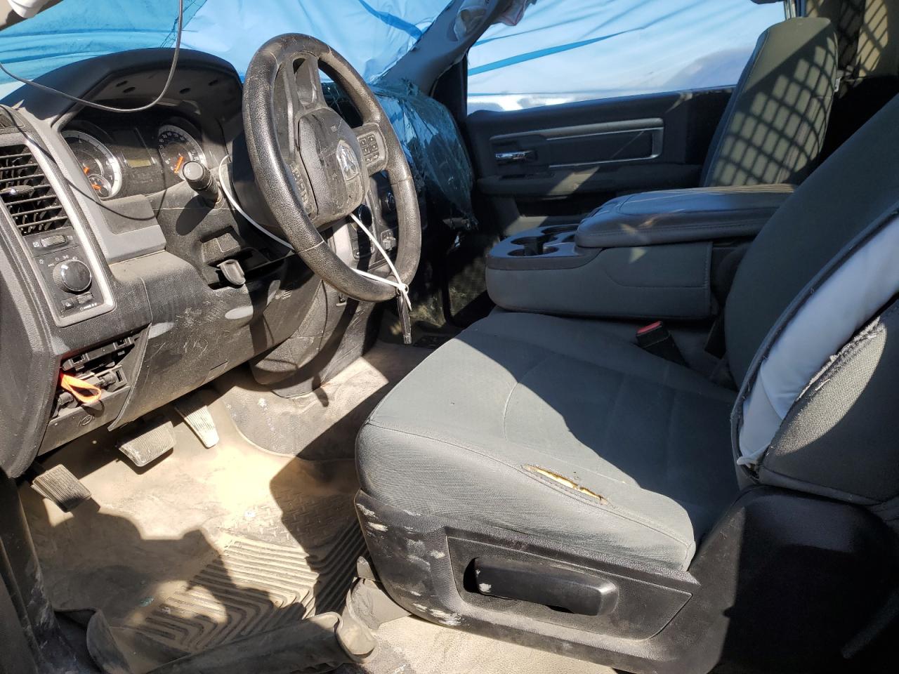2017 RAM 1500 - Image 7