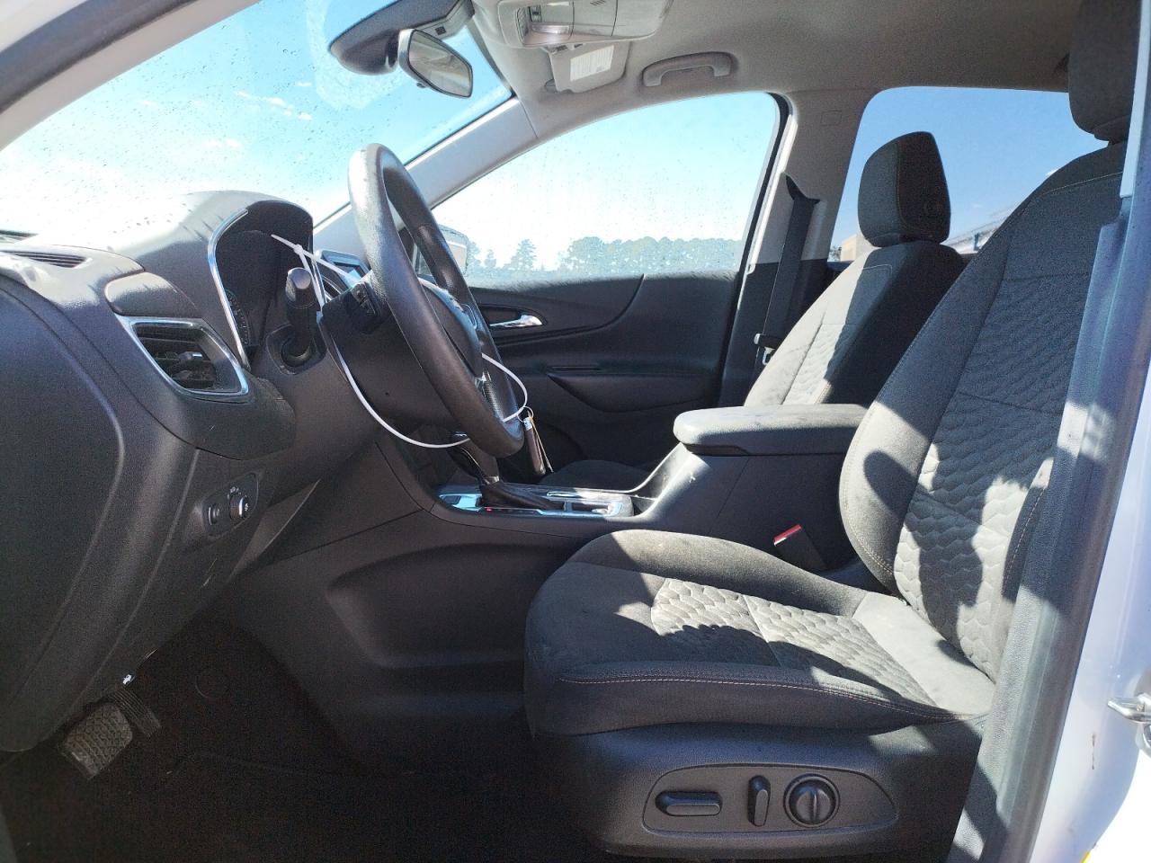 2021 Chevrolet Equinox - Image 7