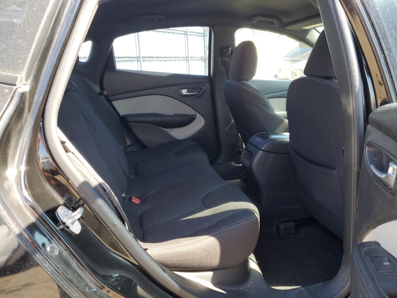 2015 Dodge Dart Sxt VIN: 1C3CDFBB3FD117211 Lot: 75765174