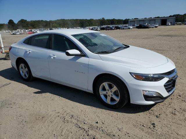 1G1ZC5ST3RF134426 Chevrolet Malibu LS 4