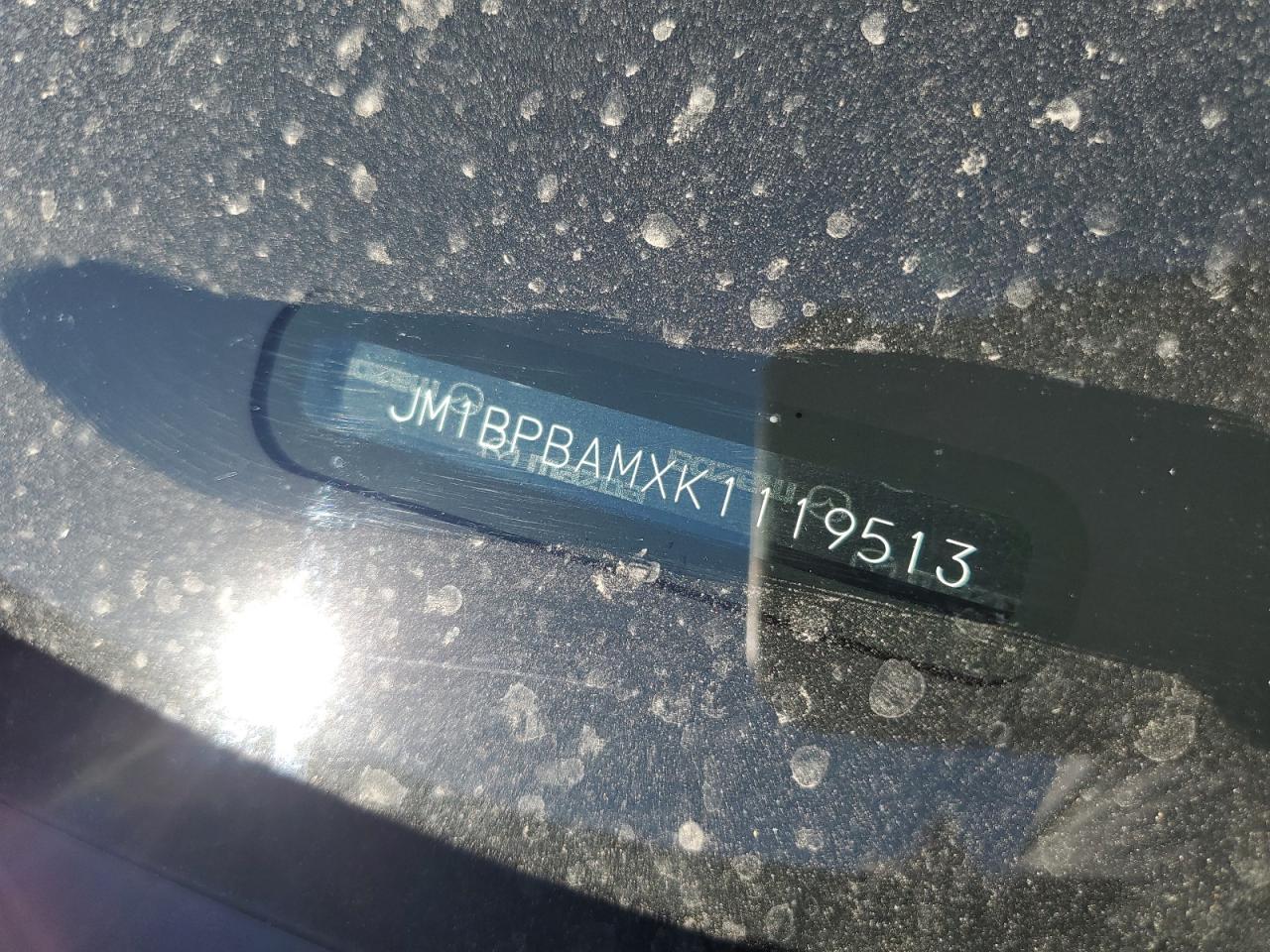 JM1BPBAMXK1119513 2019 Mazda 3 Select