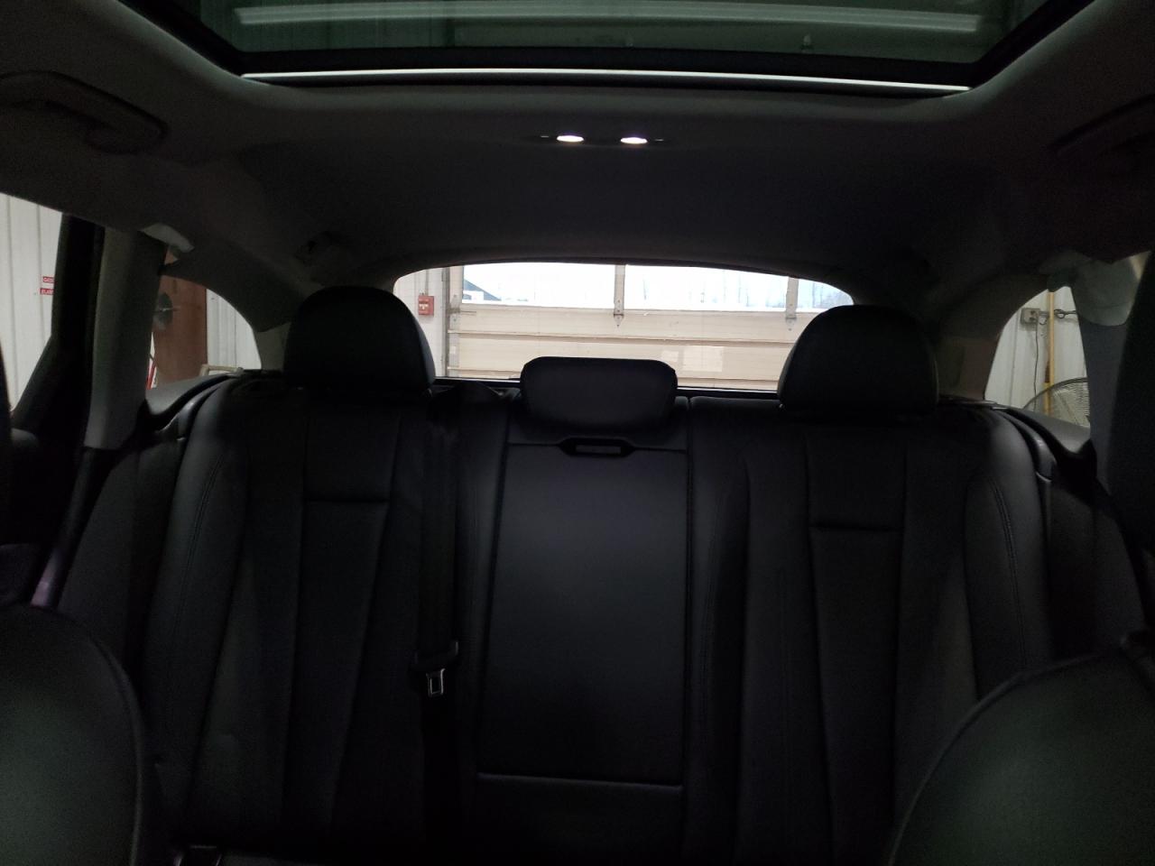 2018 Audi A4 - Image 10
