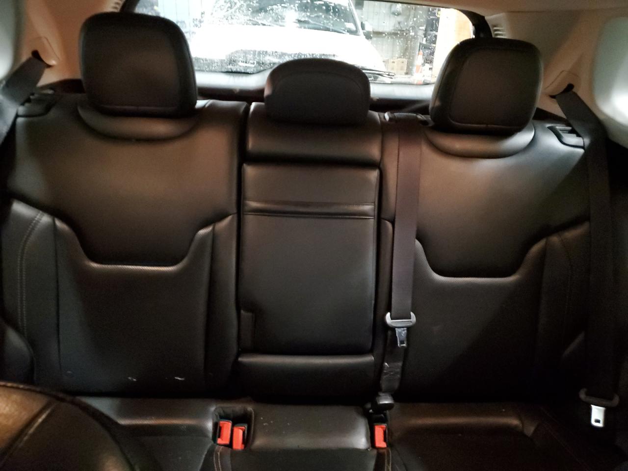 2018 Jeep Compass - Image 10