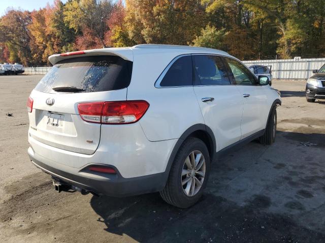  KIA SORENTO 2016 Белый