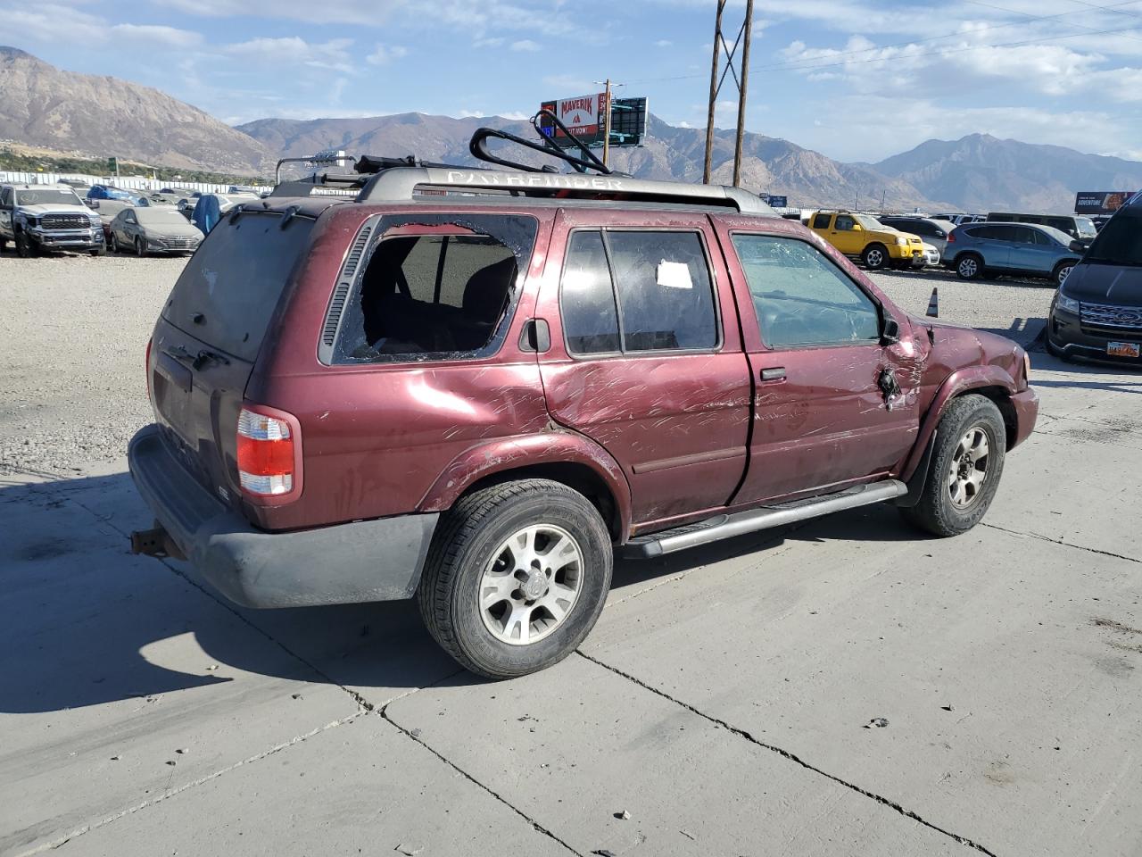 2002 Nissan Pathfinder - Image 3