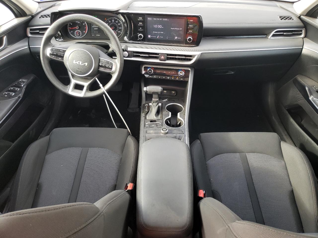 2022 Kia K5 - Image 8