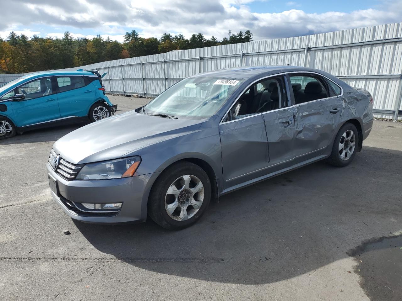 2015 Volkswagen Passat - Image 1