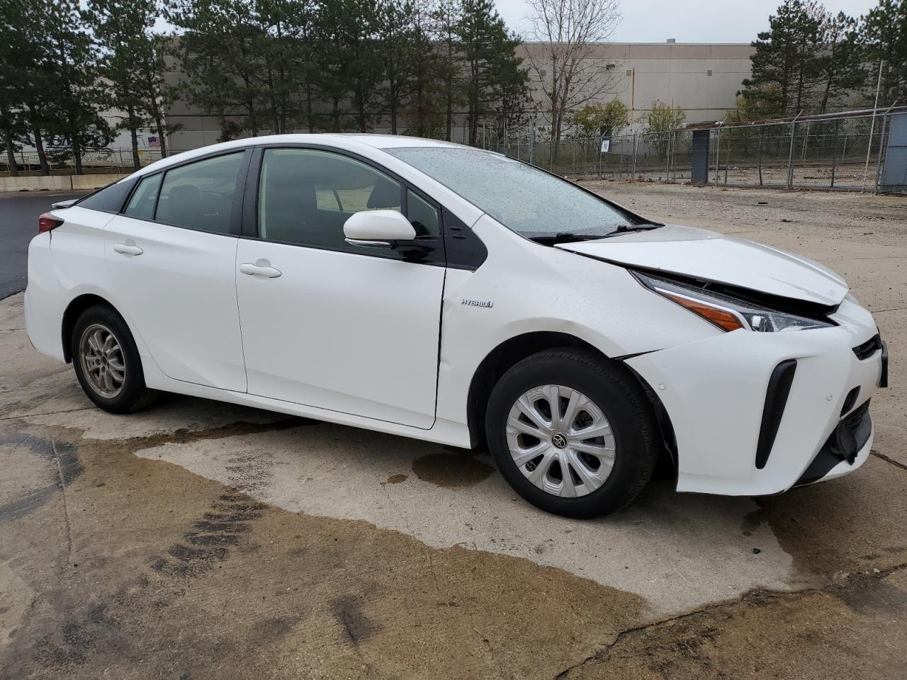 2020 Toyota Prius - Image 4