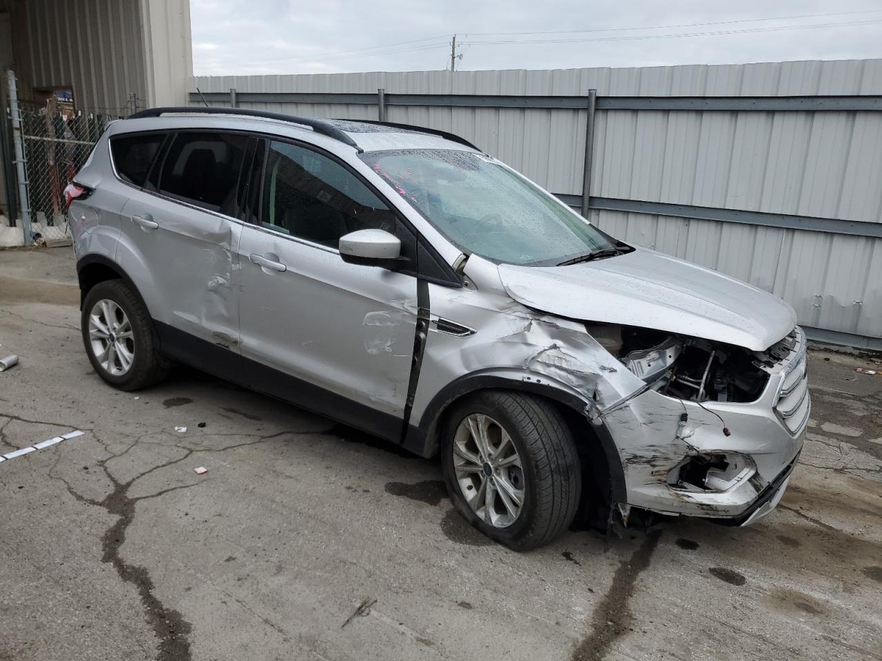 2018 Ford Escape - Image 4